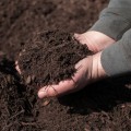 Calcul des coûts de livraison de terre végétale en vrac